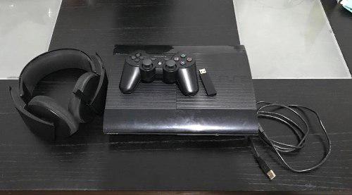 Ps3 super slim 500gb con headset pulse sony y 9 juegos combo