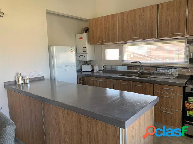 Duplex Cerca de la Playa y Centro Dos dormitorios Parrilla Cochera 3