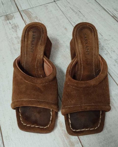 Sandalias sarkany